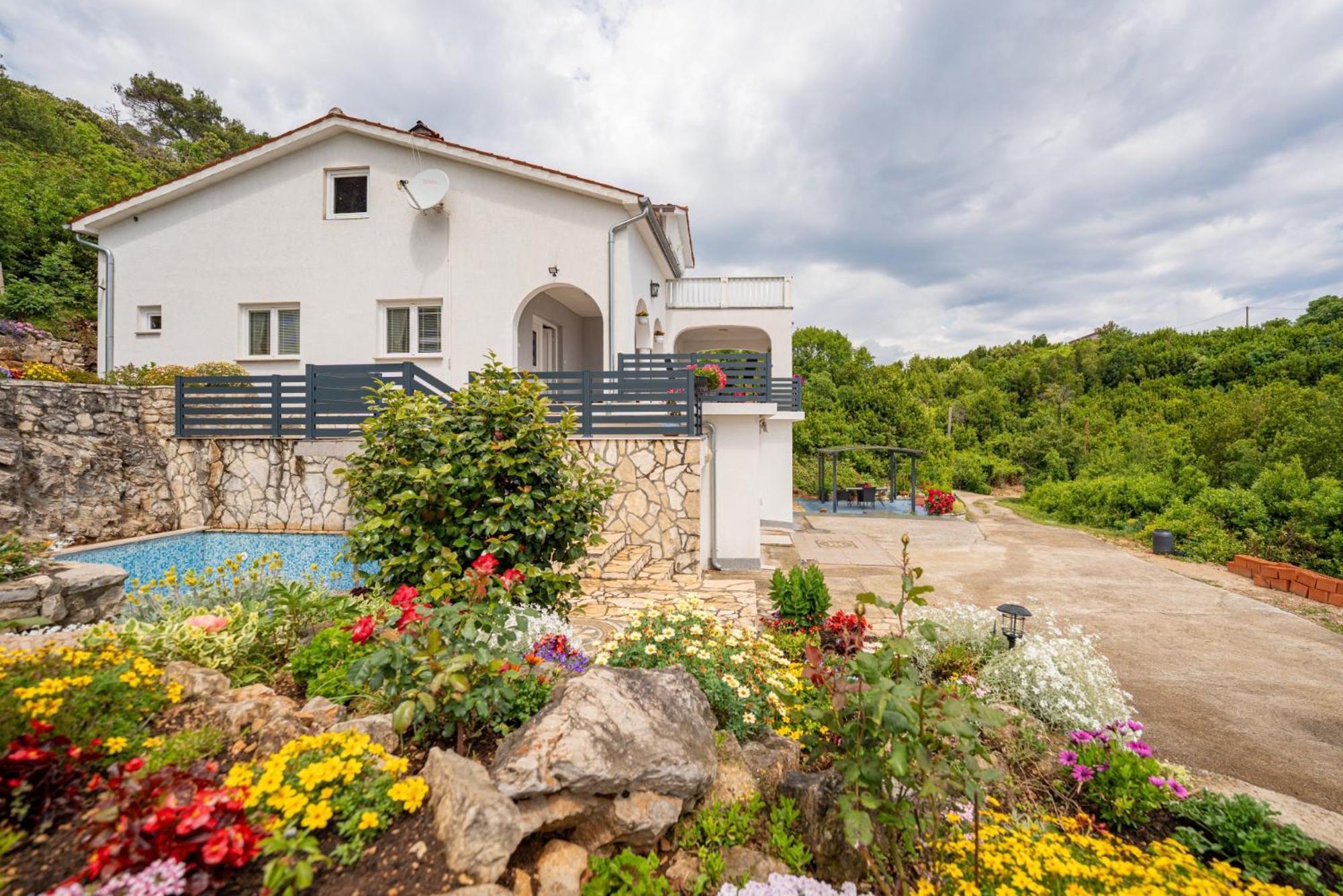 Villa Paradiso In Plomin - Istrien Extérieur photo